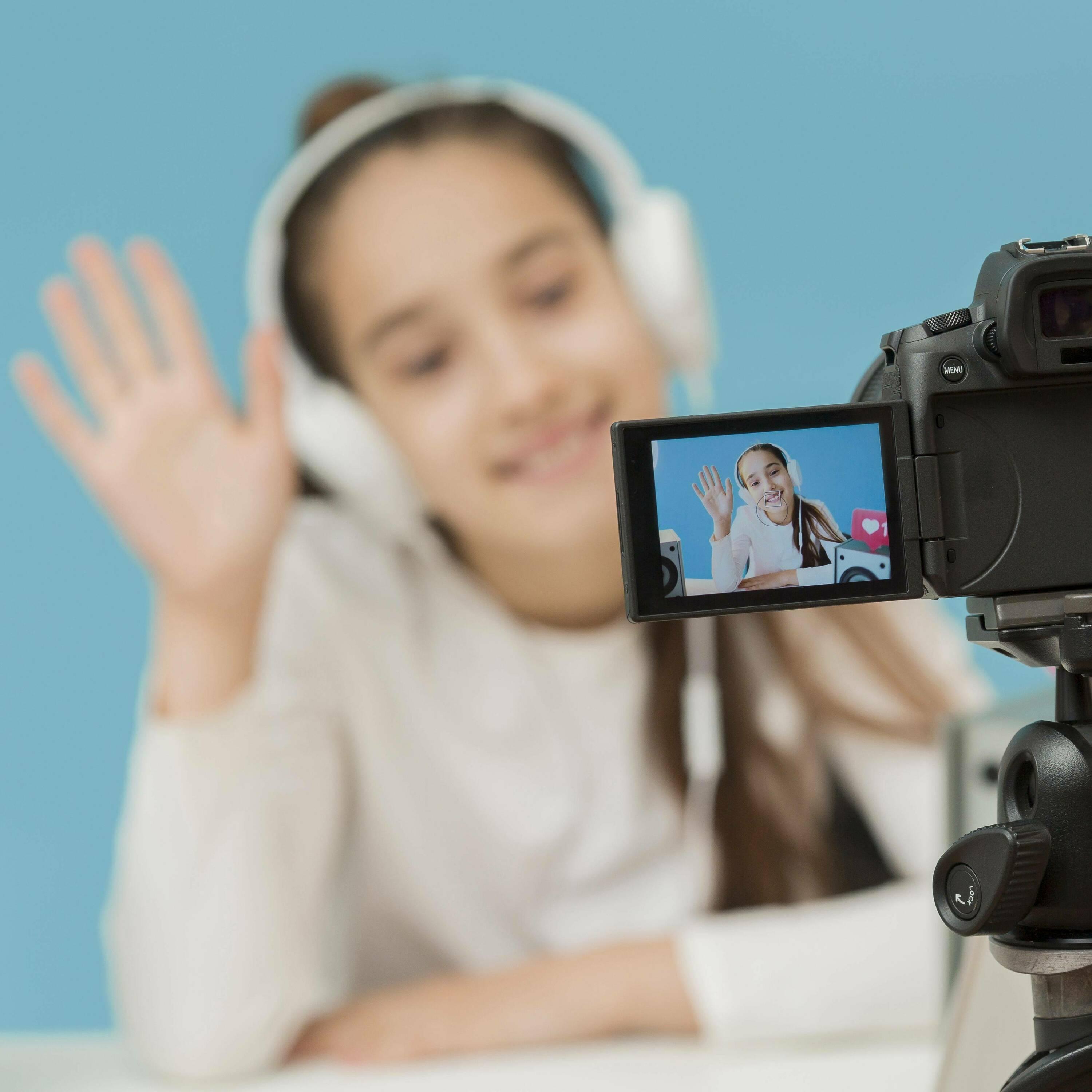 Kidfluencer verrichten Kinderarbeit vor der Kamera
