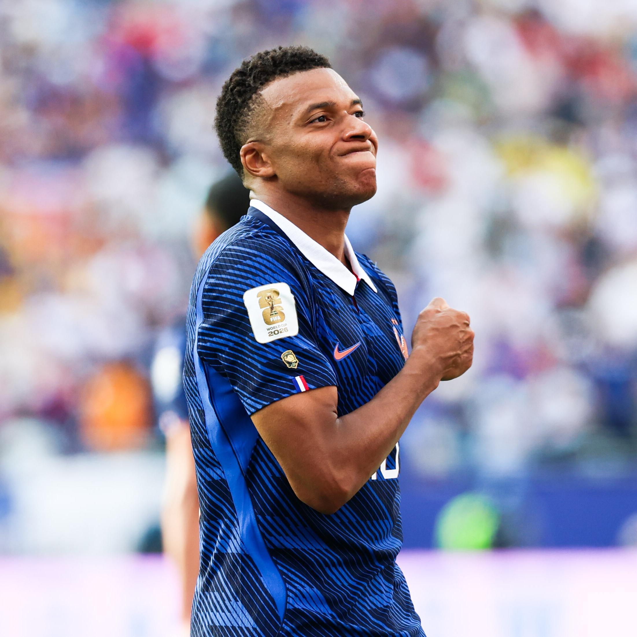 Mbappé jagt Messi und hält unaufhaltsames Frankreich auf Kurs