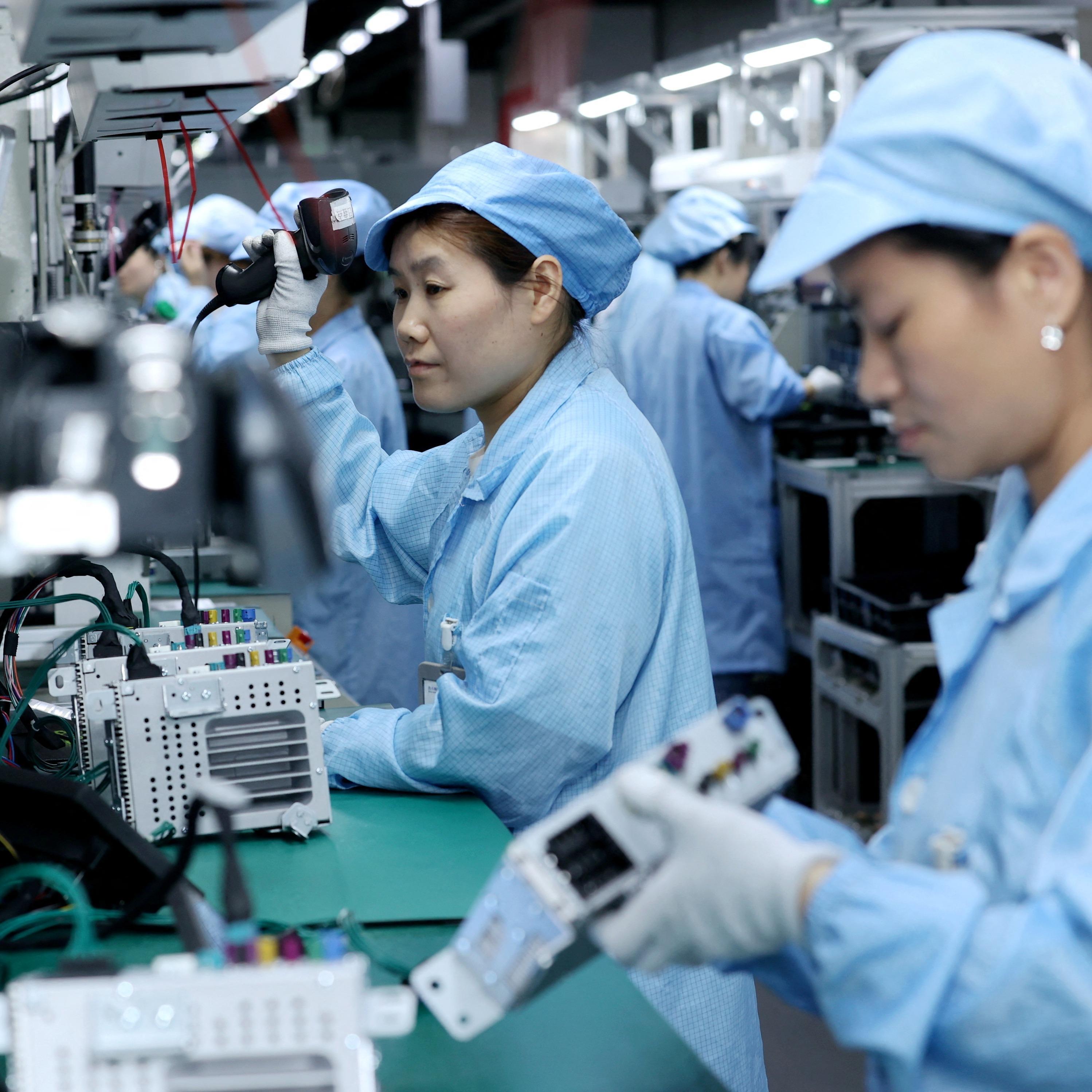 Brutale Überstunden-Kultur: Chinas Arbeiter beschweren sich bei der EU